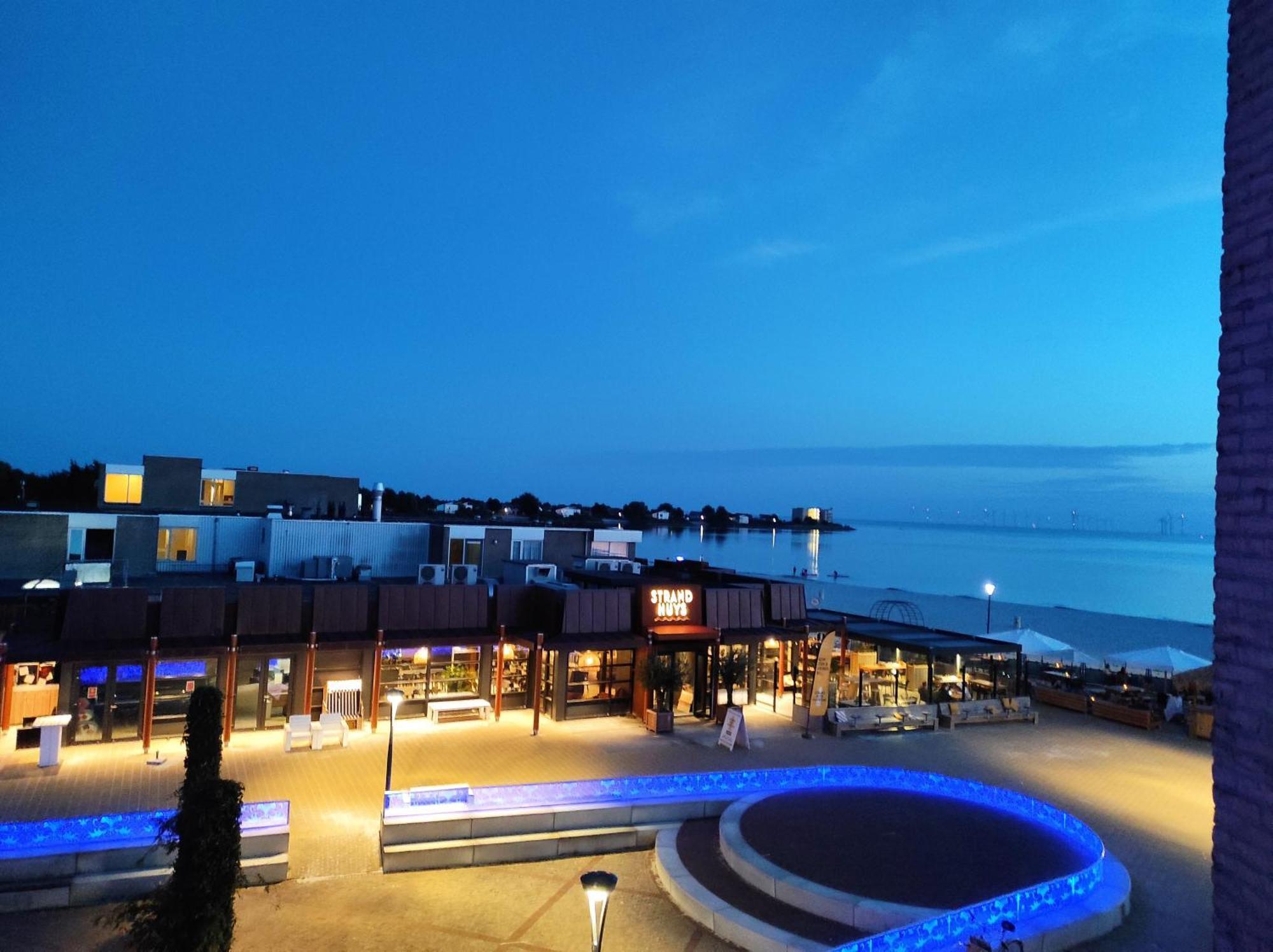 Appartement Ijsselmeer Makkum Strand Buitenkant foto