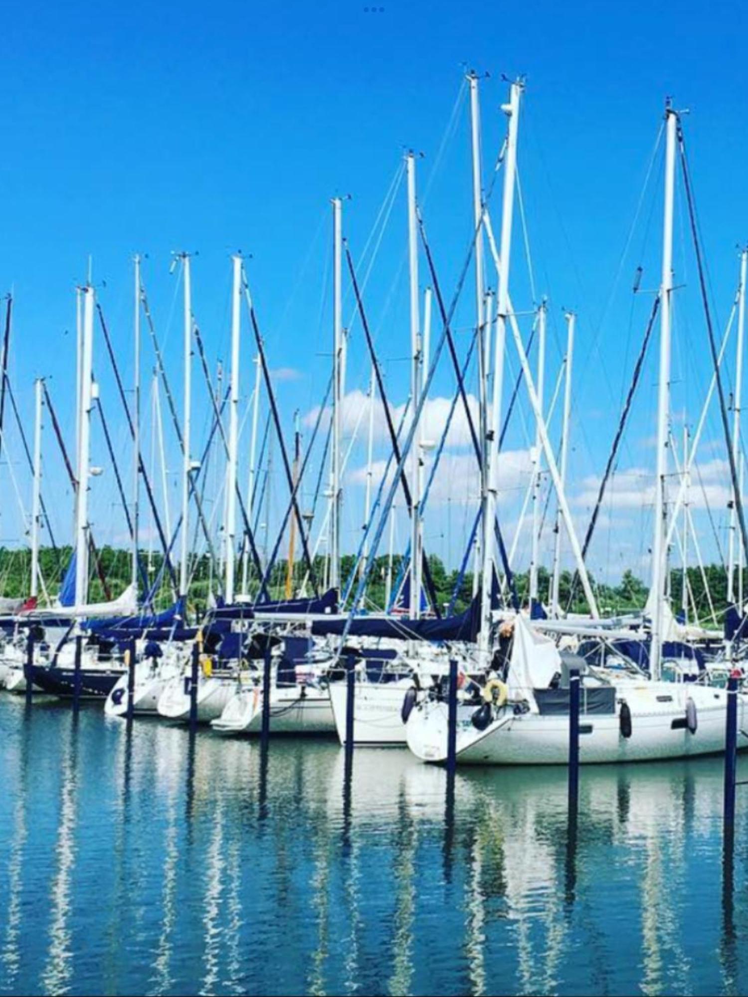 Appartement Ijsselmeer Makkum Strand Buitenkant foto