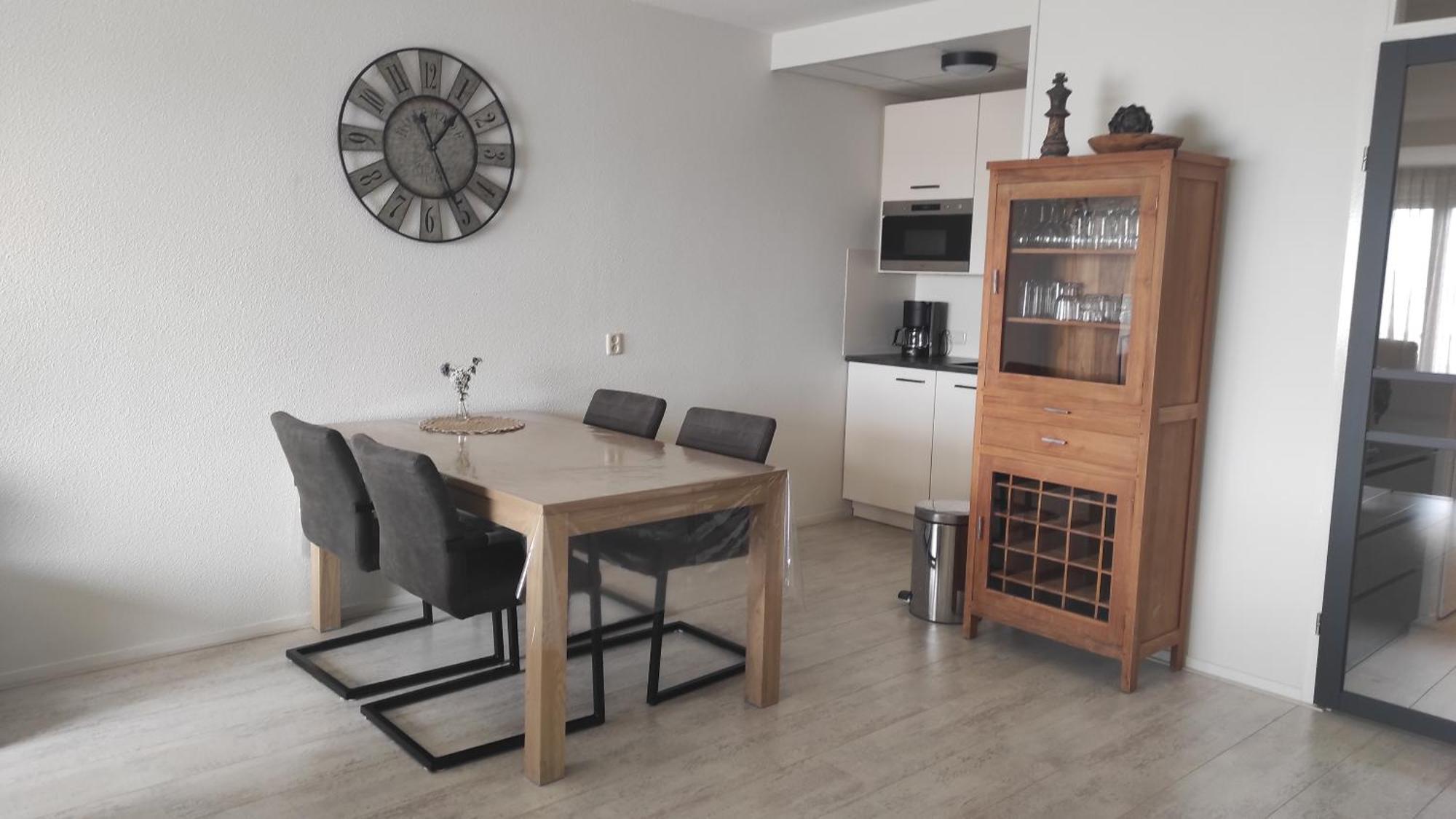 Appartement Ijsselmeer Makkum Strand Buitenkant foto