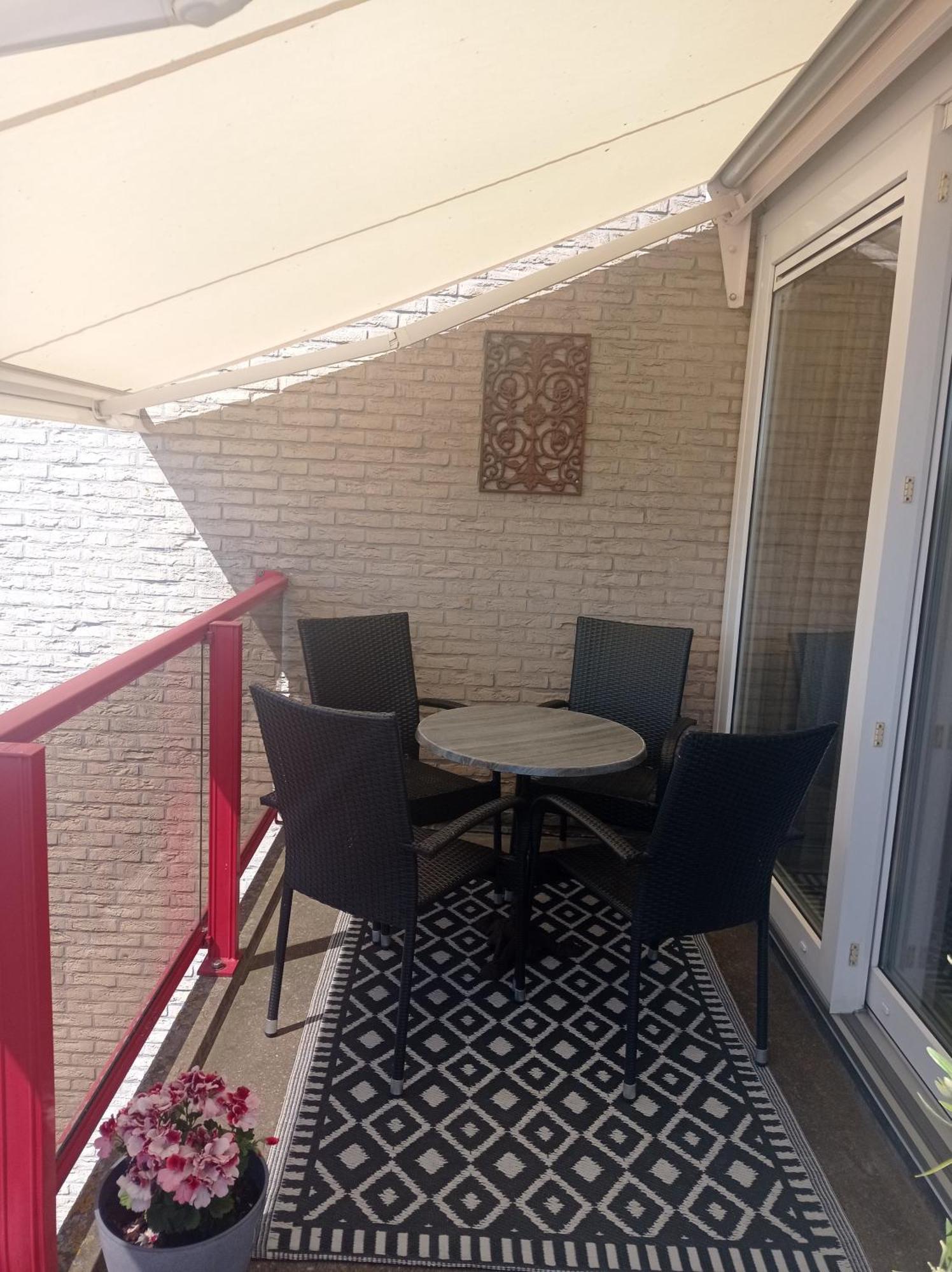 Appartement Ijsselmeer Makkum Strand Buitenkant foto